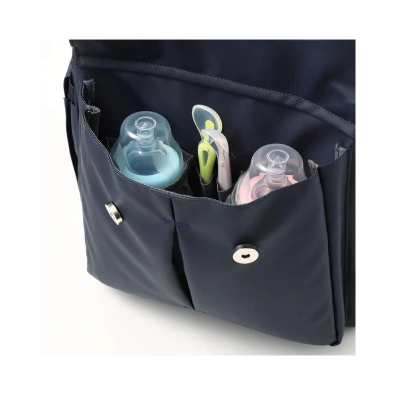Sac à langer imperméable bleu foncé poche